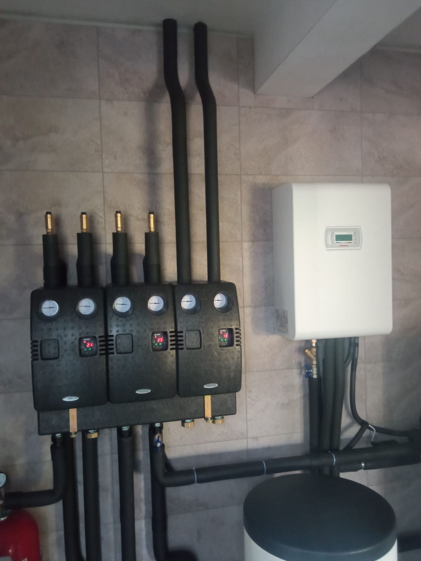 Rozdzielacze i osprzęt instalacyjny